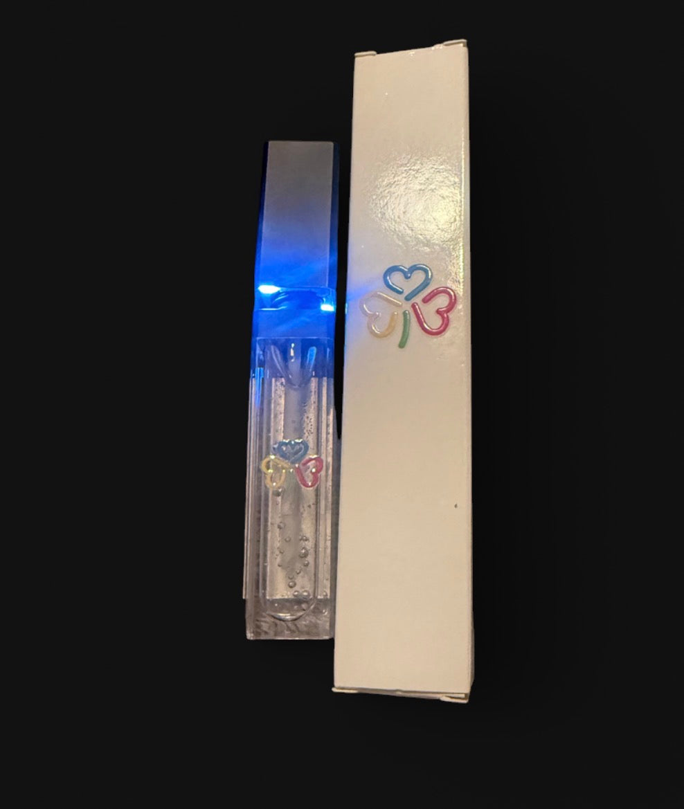 TrinX3 lipgloss with light & mirror